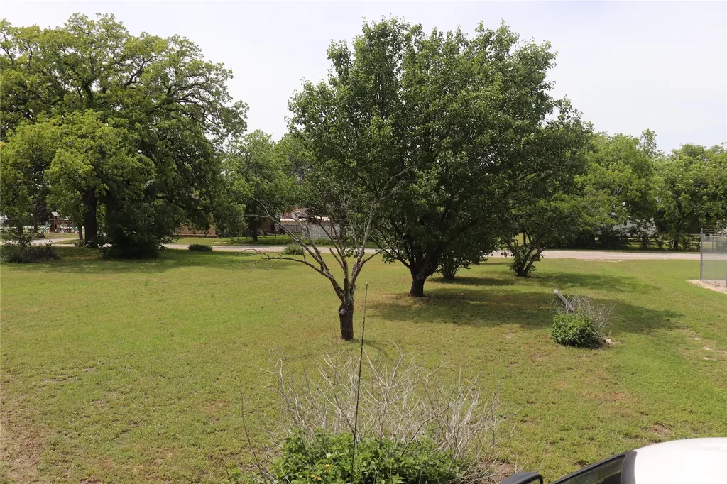 210 E Roberts Street Gorman TX 76454
