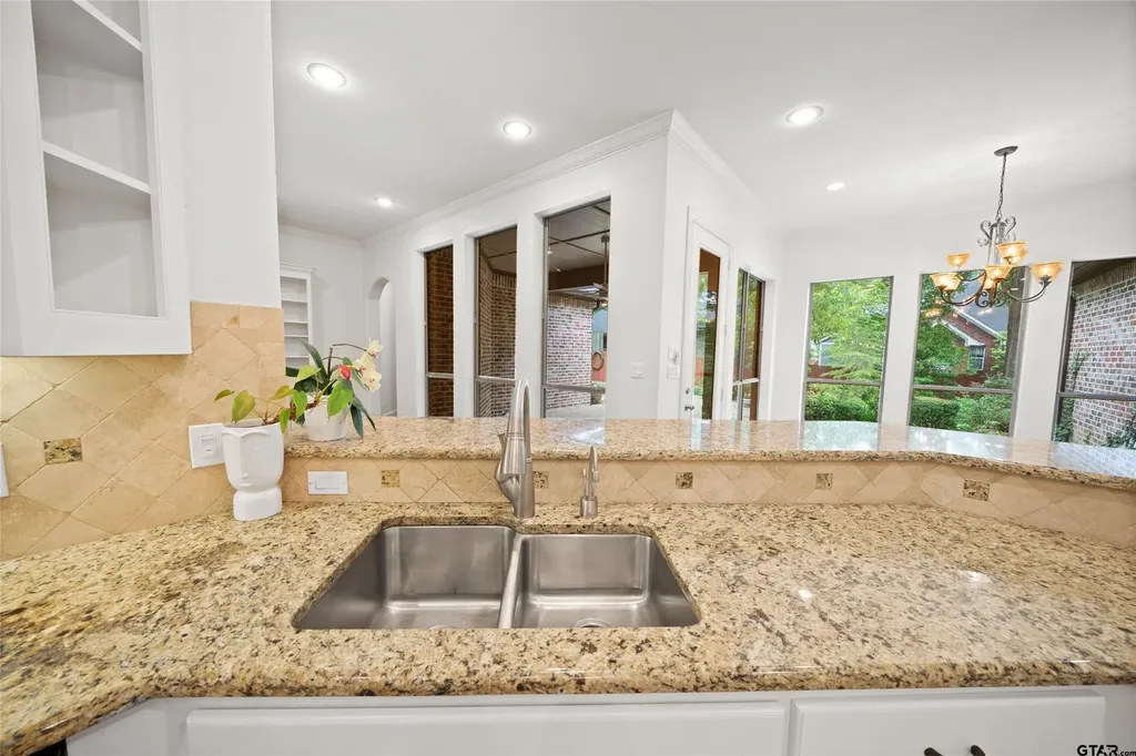 614 Tryon Court Tyler TX 75703