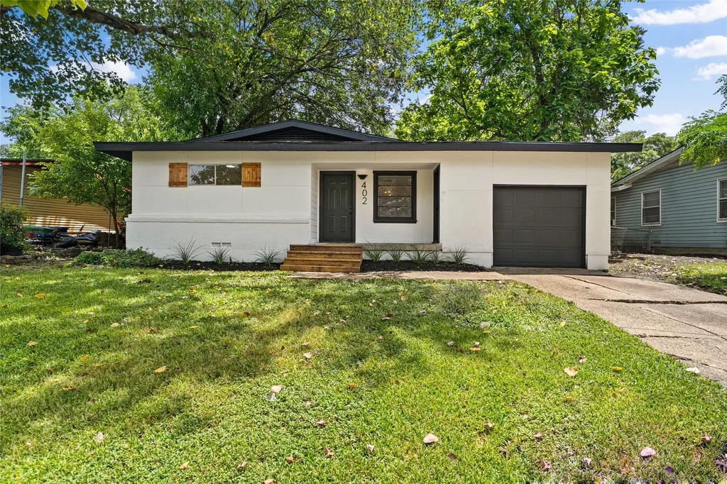 402 E Linda Drive Garland TX 75041