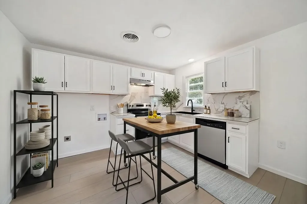 402 E Linda Drive Garland TX 75041