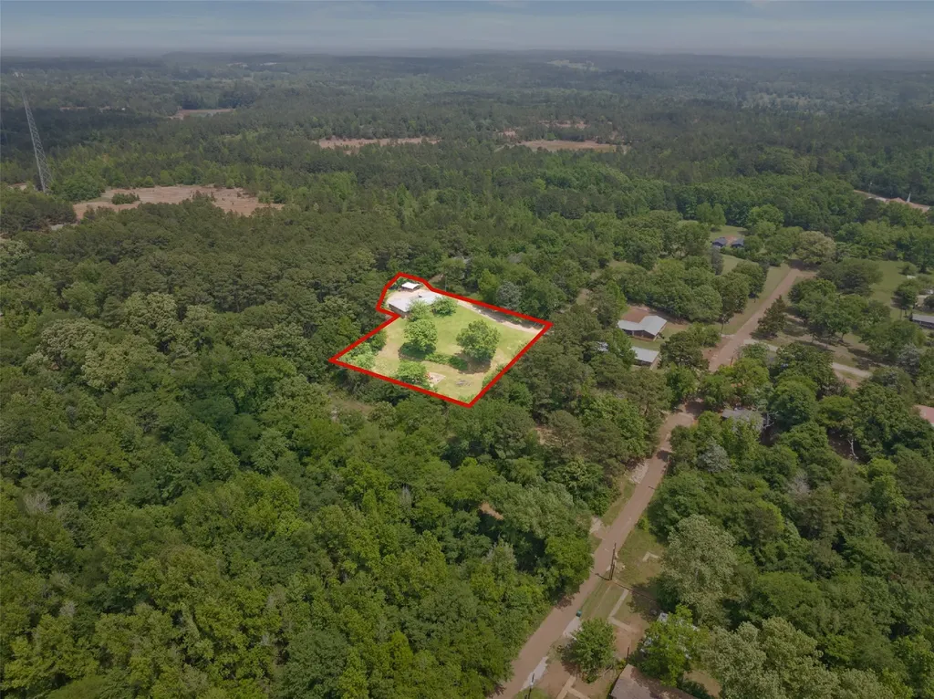 604 Kasling Street Hughes Springs TX 75656