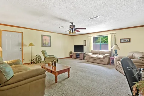 604 Kasling Street Hughes Springs TX 75656
