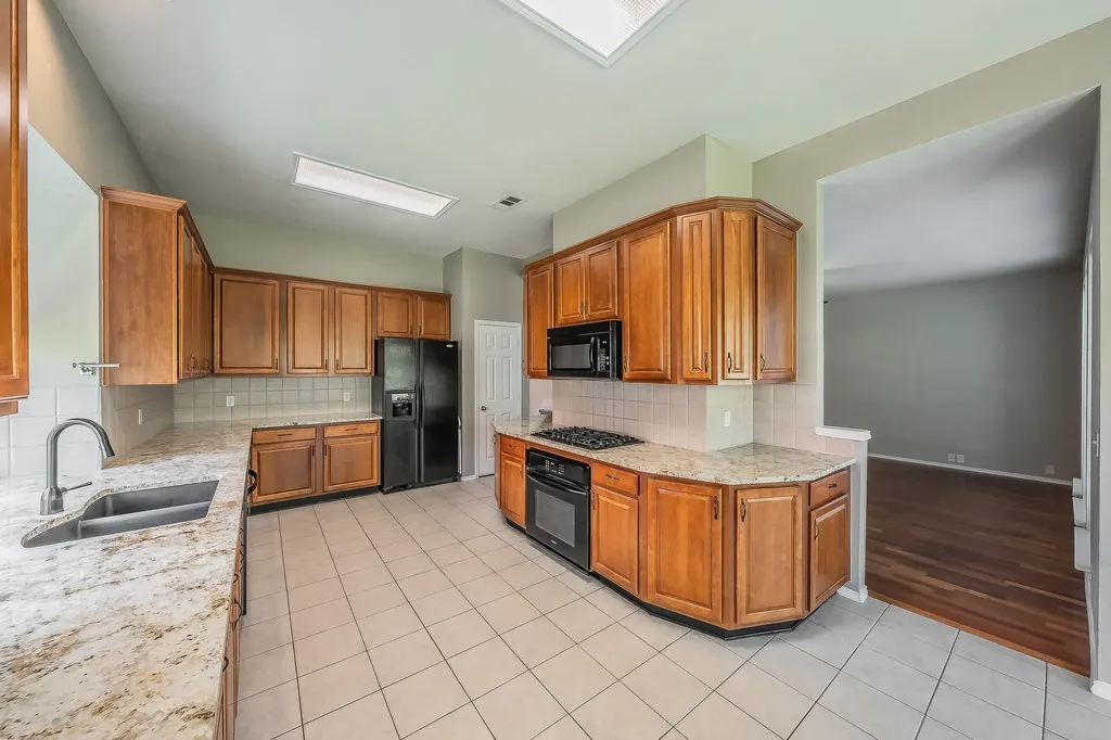3001 Saint Lynda Drive Mansfield TX 76063