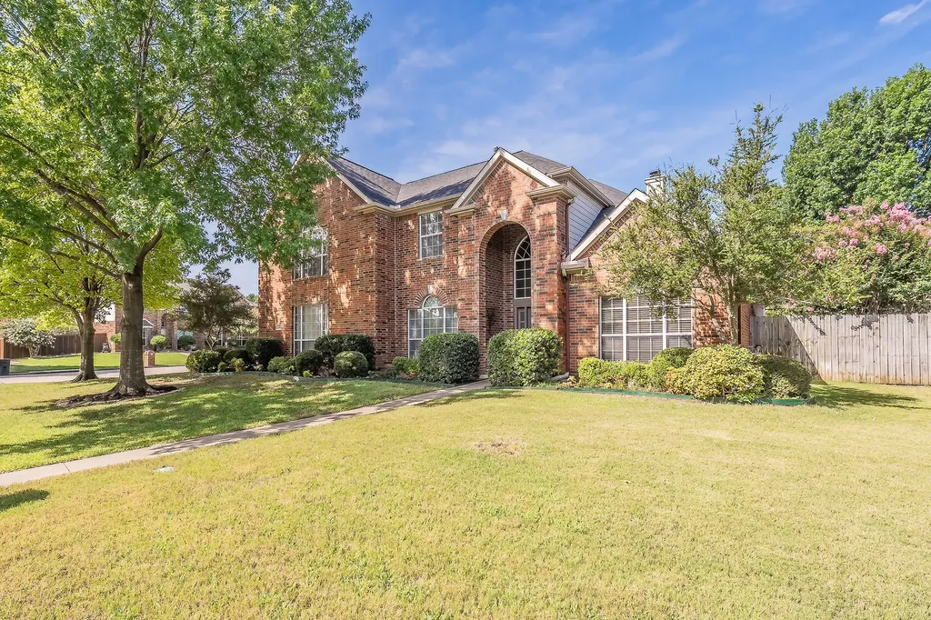 3001 Saint Lynda Drive Mansfield TX 76063