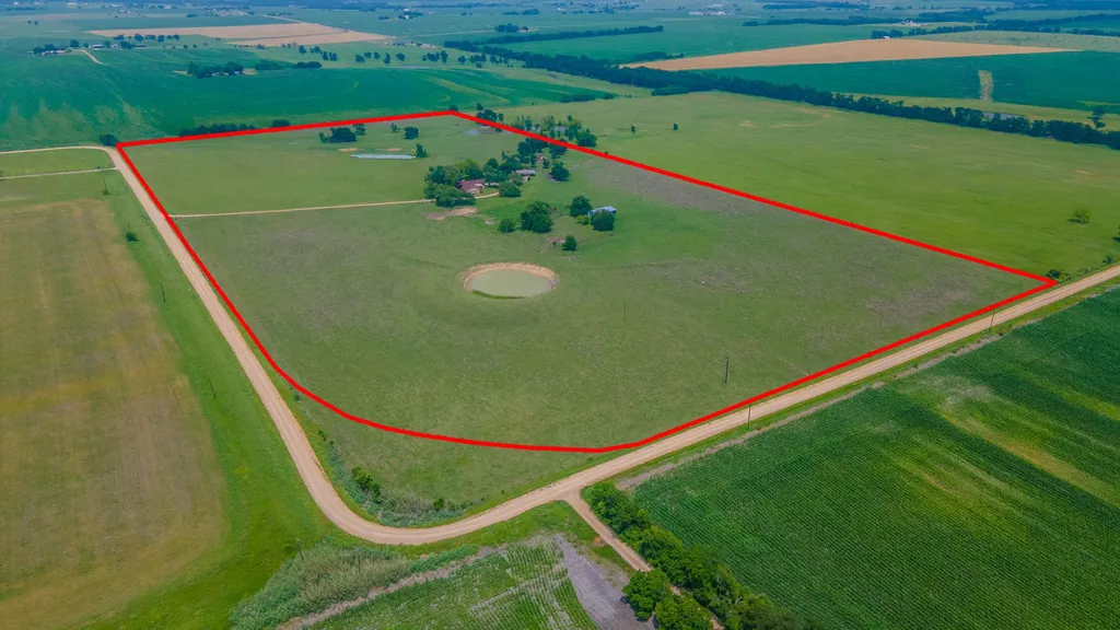 3053 Hobby Creek Road Burlington TX 76519