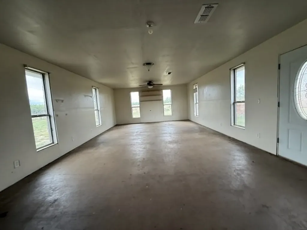 5026 N Interstate 20 Sweetwater TX 79556