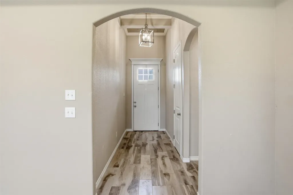 3316 Windcrest Drive Granbury TX 76049