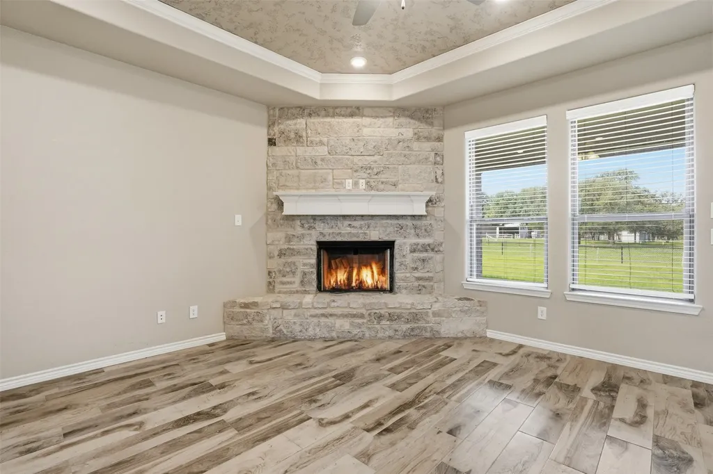 3316 Windcrest Drive Granbury TX 76049