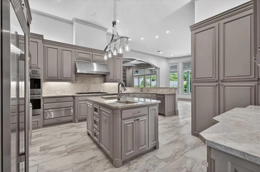 14819 Bellbrook Drive Addison TX 75254