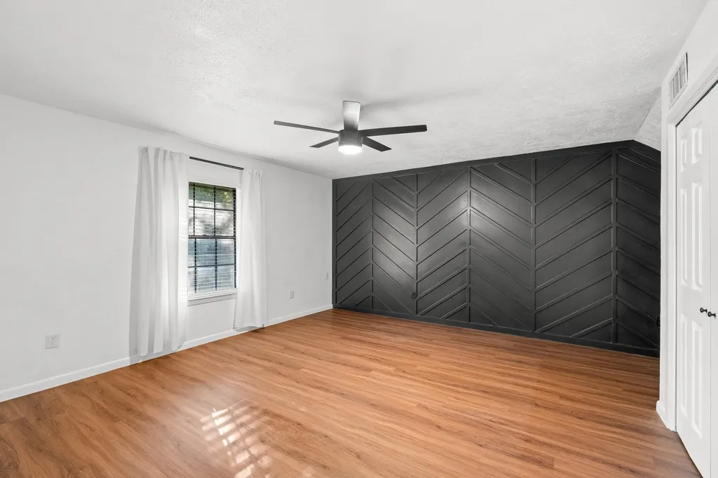 180 N Woodland Trail Double Oak TX 75077