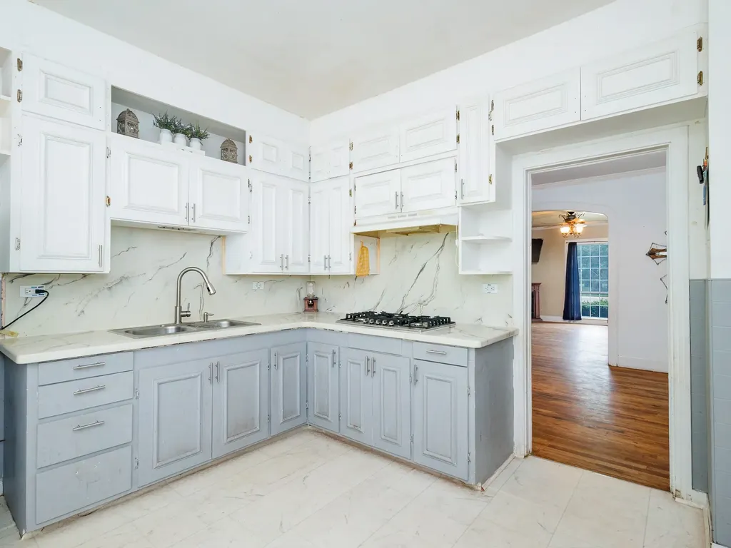 510 S Main Street Rising Star TX 76471
