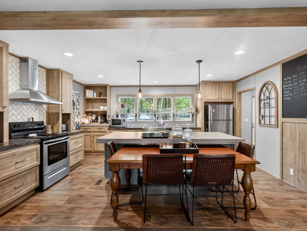 169 Broken Bow Lane Quitman TX 75783