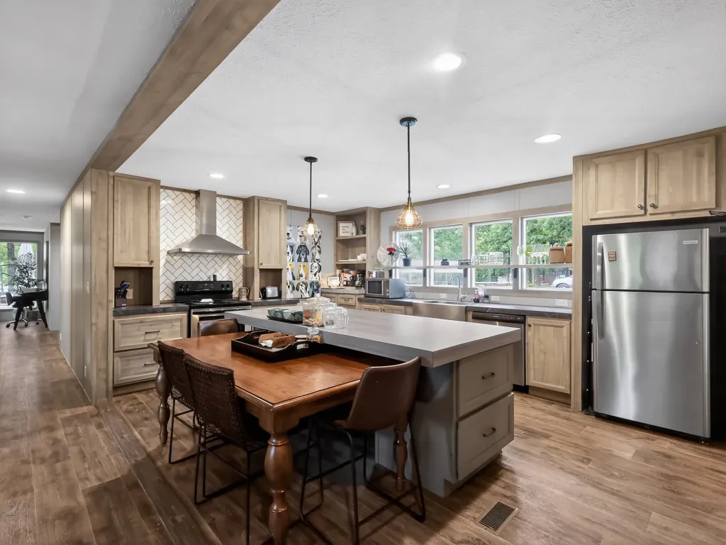169 Broken Bow Lane Quitman TX 75783