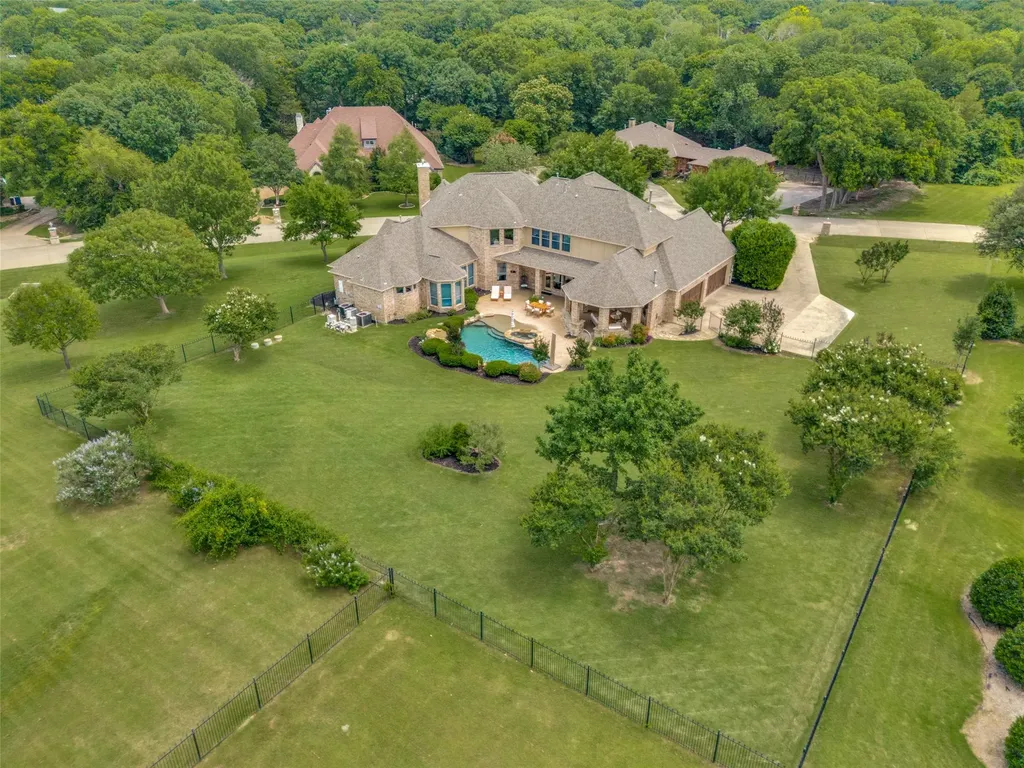 671 Lakeridge Drive Fairview TX 75069
