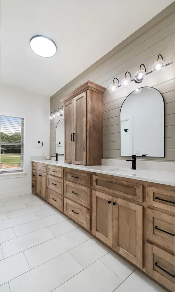 250 Private Road 45855 Blossom TX 75416