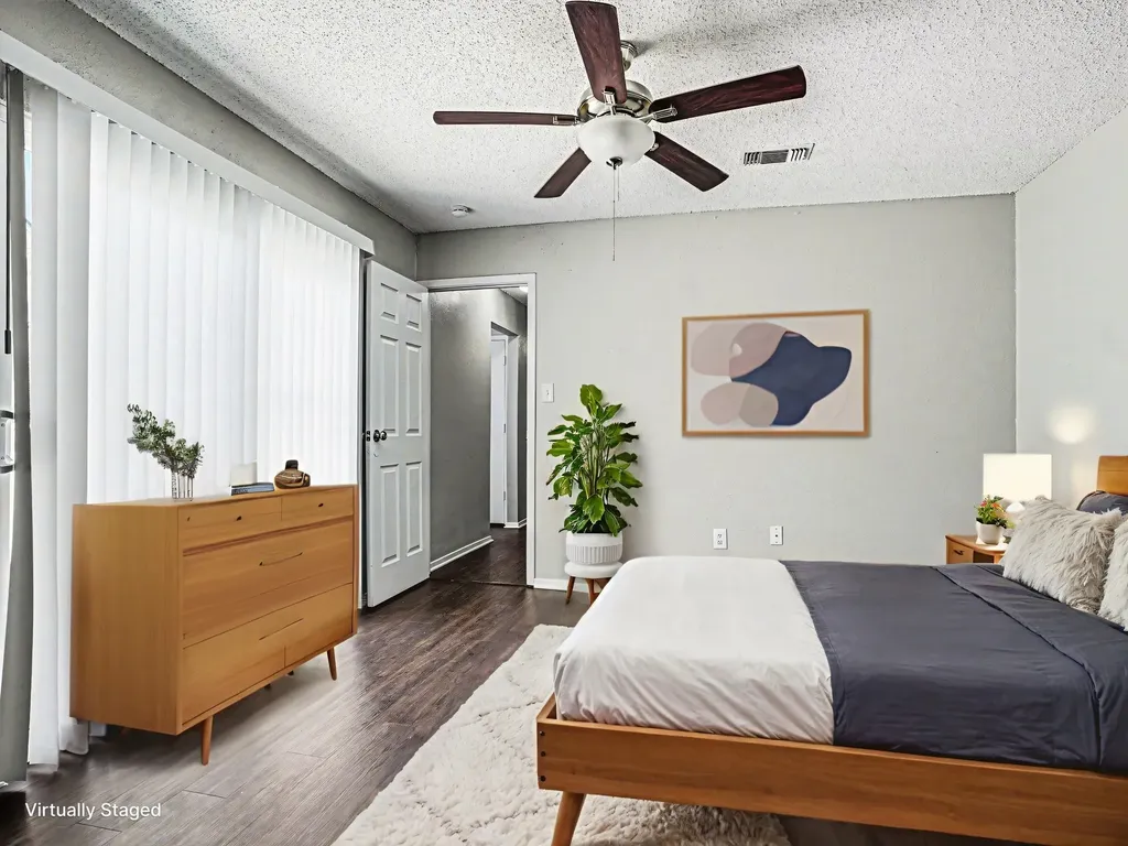 1702 Crimson Court Arlington TX 76018