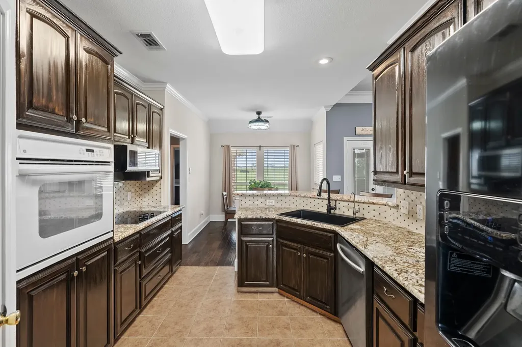 4106 Fox Run Caddo Mills TX 75135