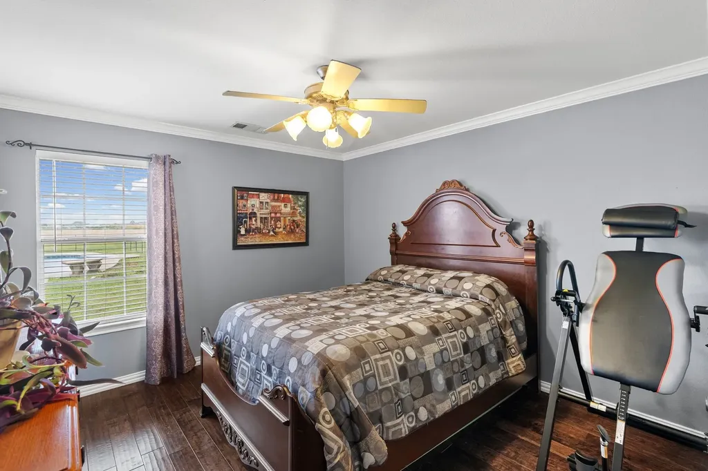 4106 Fox Run Caddo Mills TX 75135