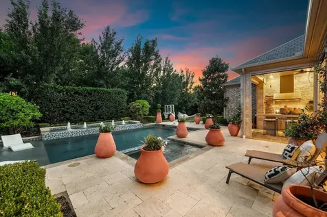 6404 Drawbridge Lane Plano TX 75024