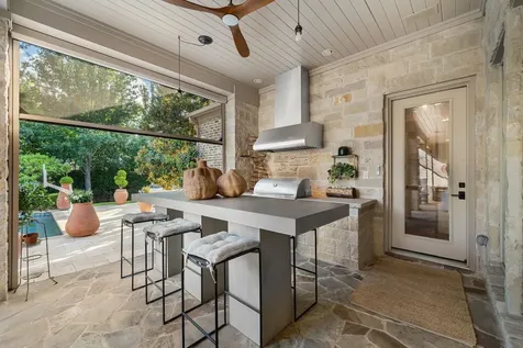 6404 Drawbridge Lane Plano TX 75024