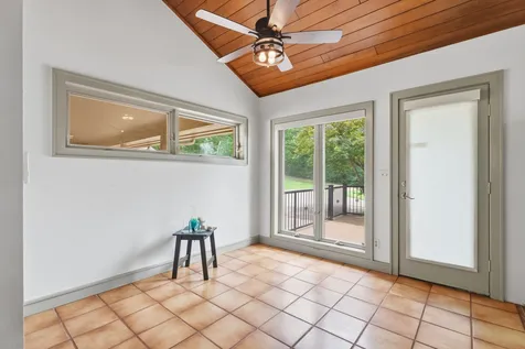 13610 Cr 283 N Whitehouse TX 75791