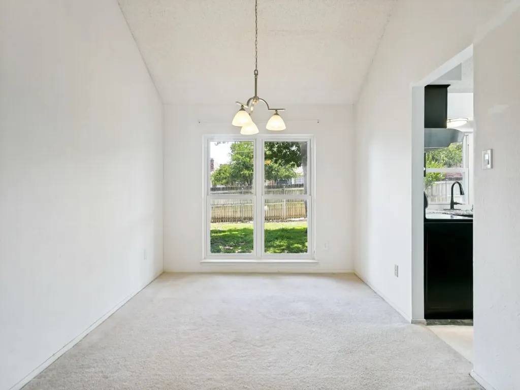 1706 Acorn Drive Euless TX 76039