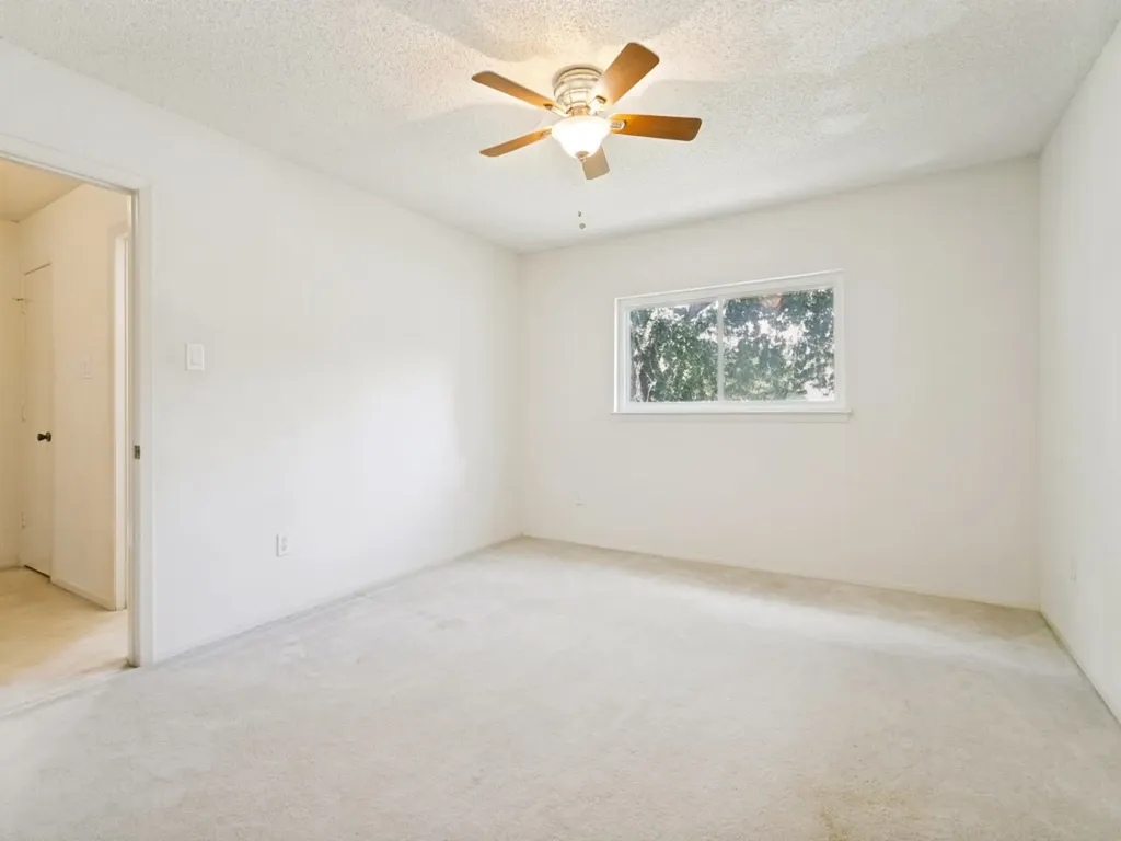 1706 Acorn Drive Euless TX 76039