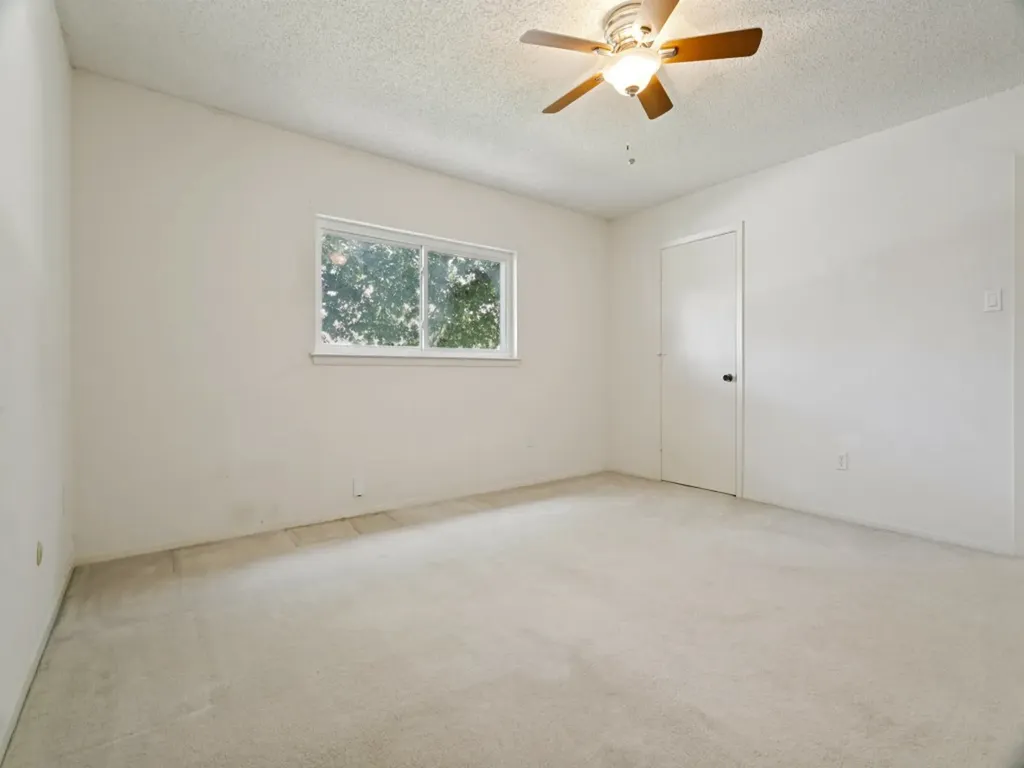 1706 Acorn Drive Euless TX 76039