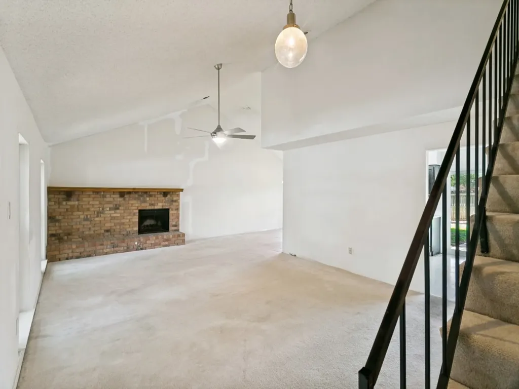 1706 Acorn Drive Euless TX 76039