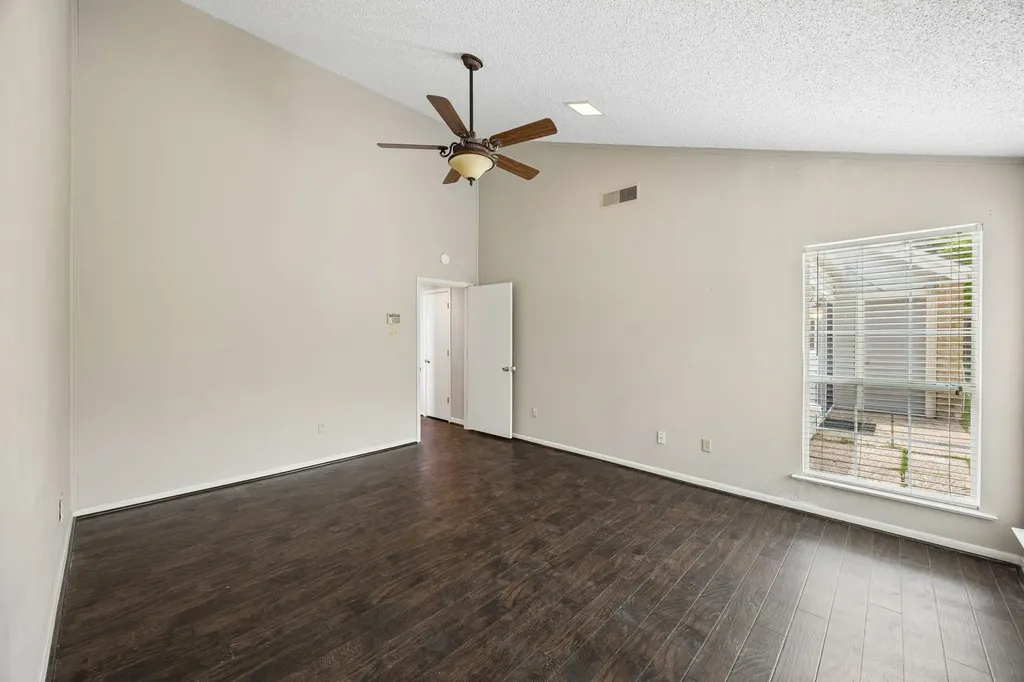 5 Chelsey Circle Richardson TX 75082