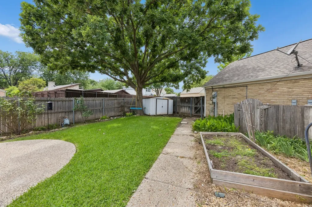 5 Chelsey Circle Richardson TX 75082
