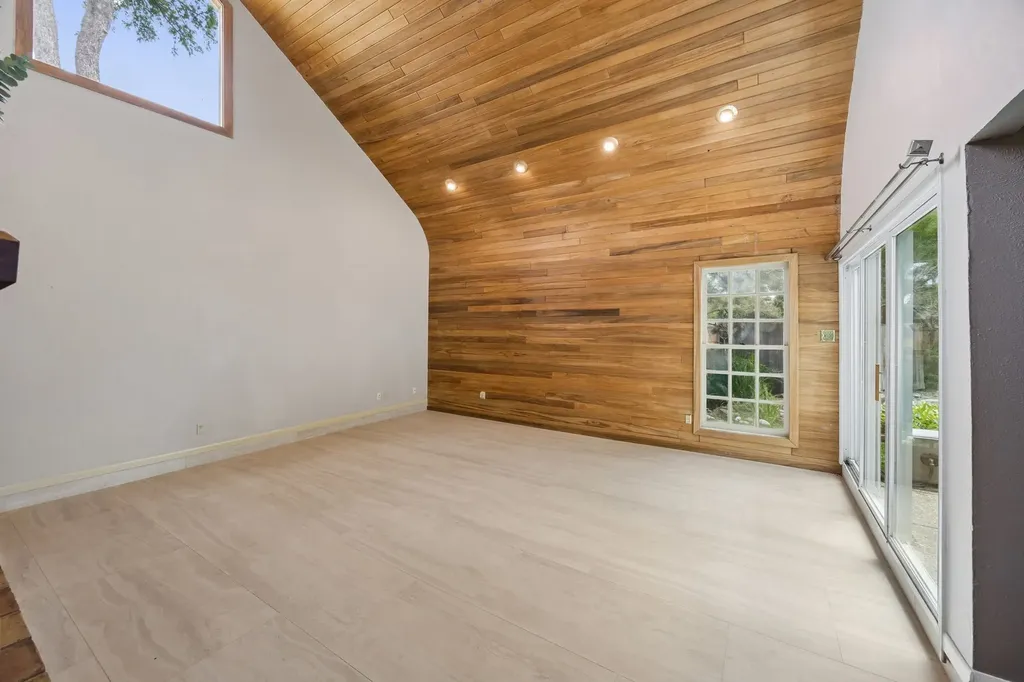 5 Chelsey Circle Richardson TX 75082