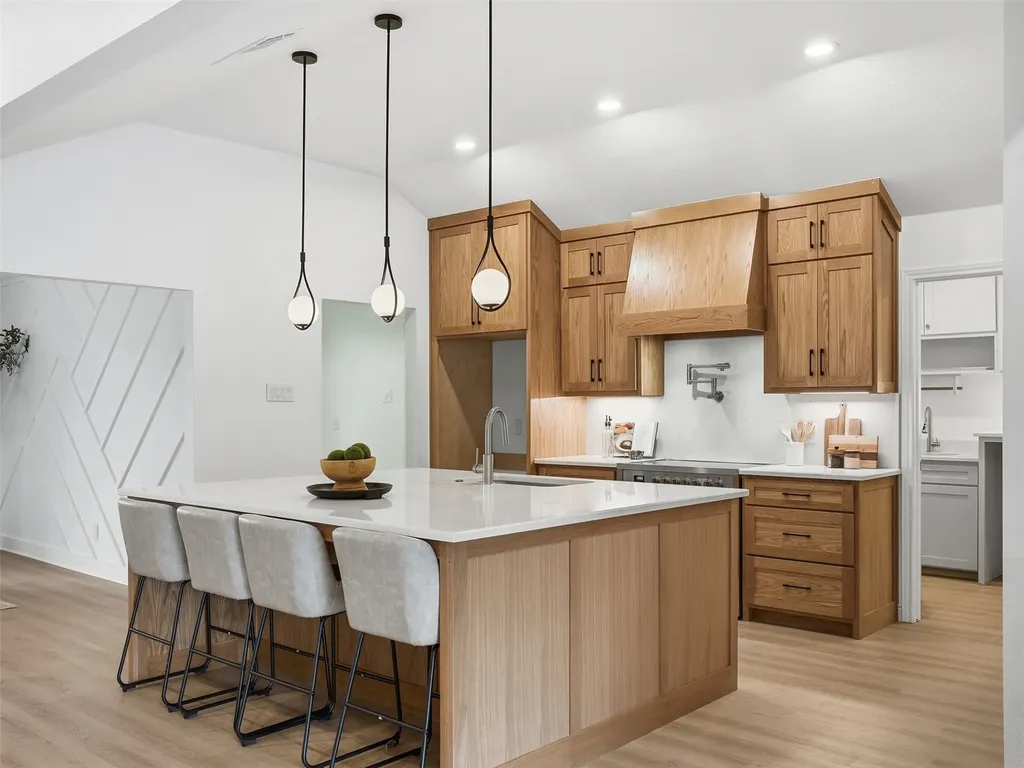 105 Meadow Oak Court Double Oak TX 75077