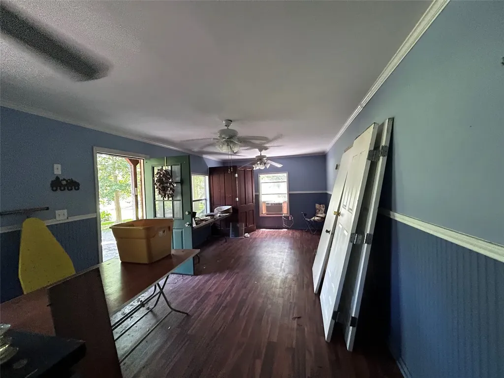 416 Shelbyville Street Center TX 75935