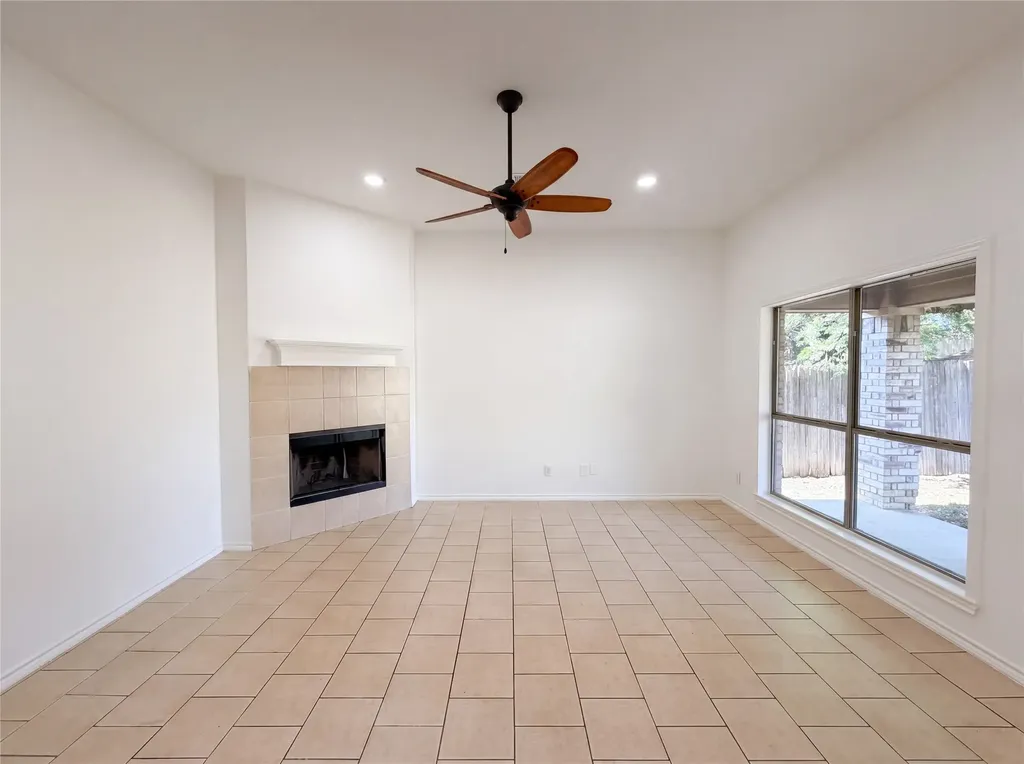 4617 Deal Drive Fort Worth TX 76135