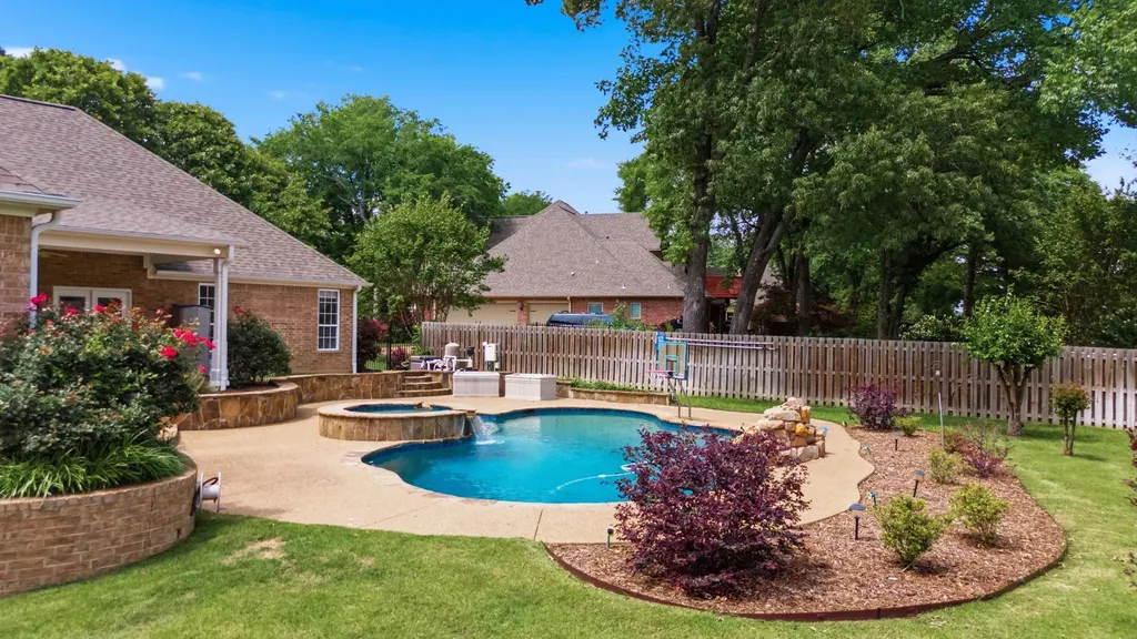3811 Woods Boulevard Tyler TX 75707
