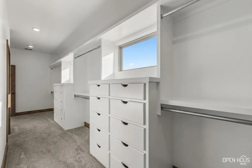 515 Sales Road Windthorst TX 76389