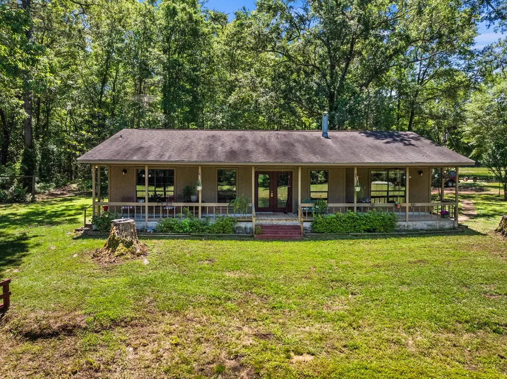 4469 County Road 1579 Avinger TX 75630