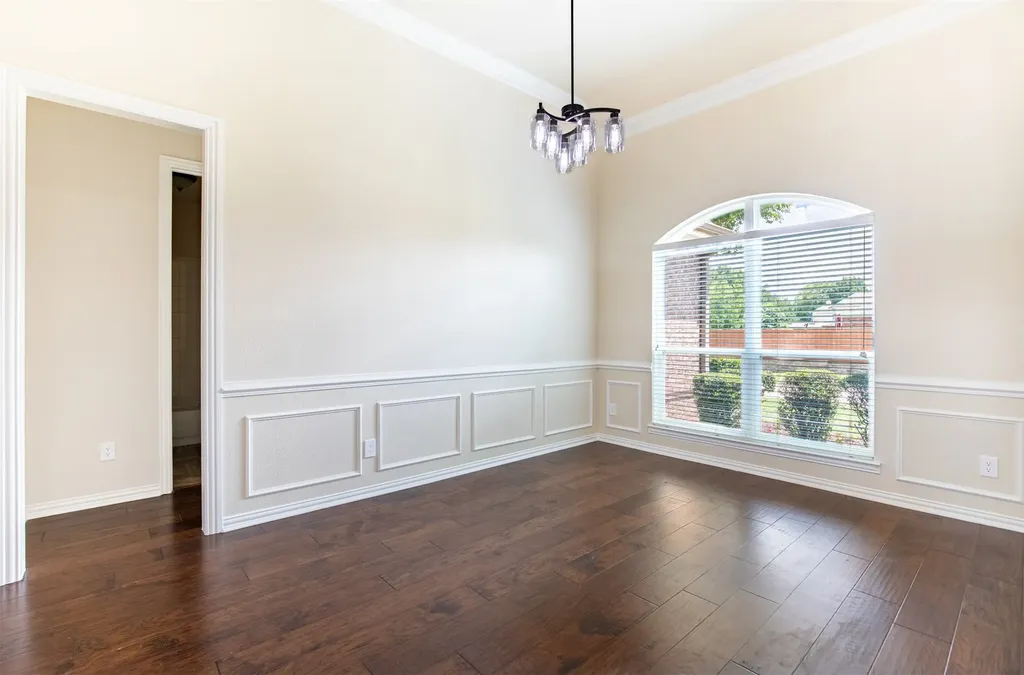 1405 Faringdon Drive Plano TX 75075