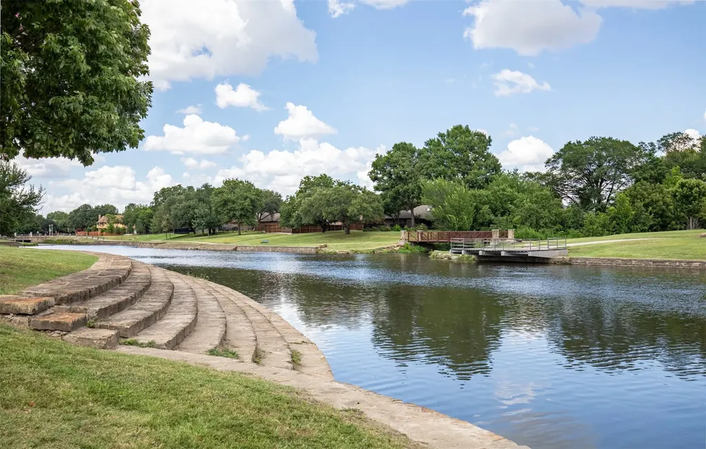 1405 Faringdon Drive Plano TX 75075
