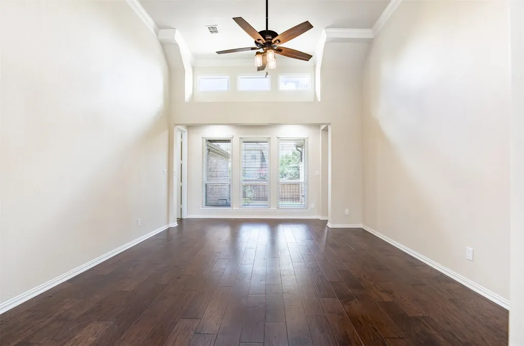 1405 Faringdon Drive Plano TX 75075