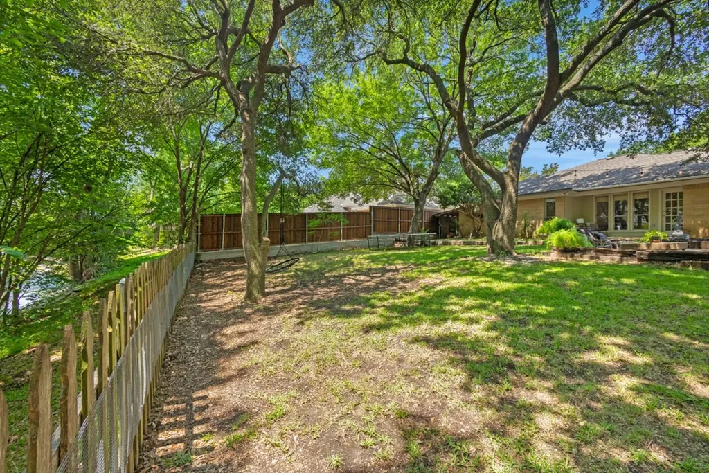 3004 Foxboro Drive Richardson TX 75082