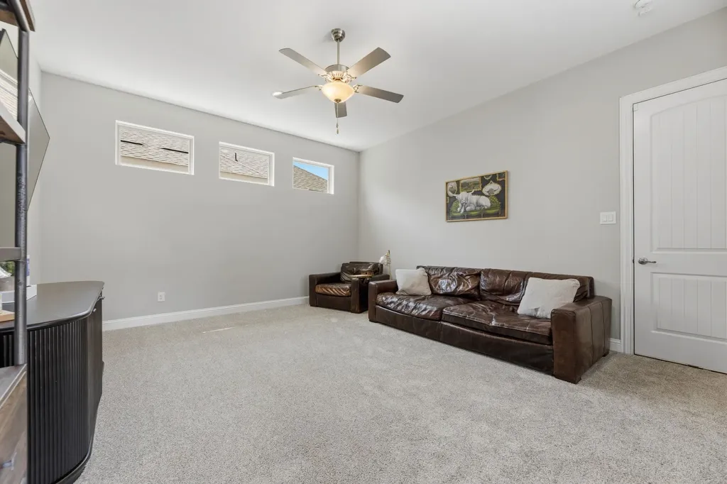 1709 Fagan Street Farmers Branch TX 75234