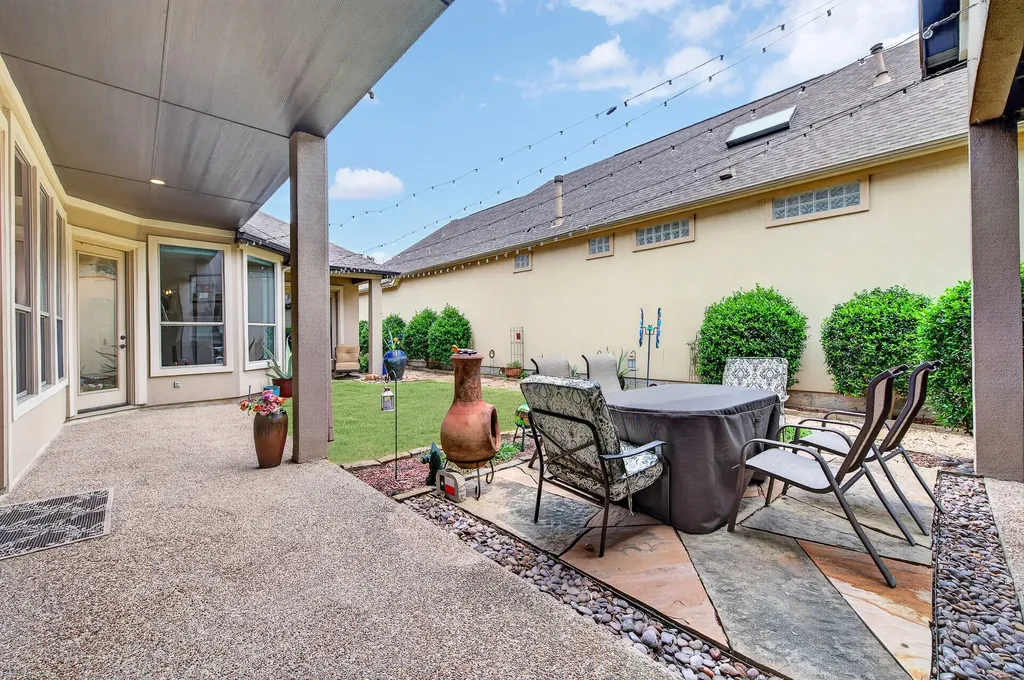 3617 Vineyard Way Farmers Branch TX 75234