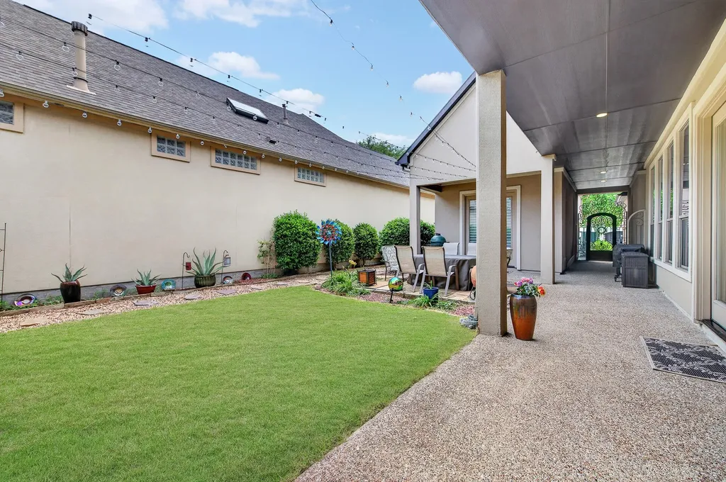 3617 Vineyard Way Farmers Branch TX 75234
