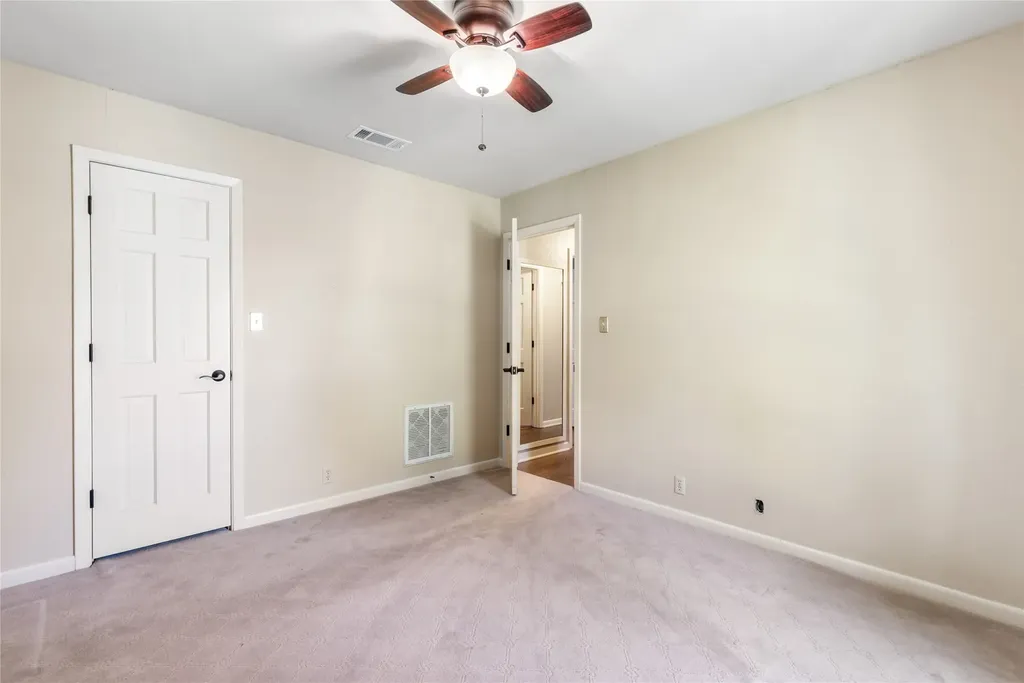 1814 Oak Creek Drive Sherman TX 75092
