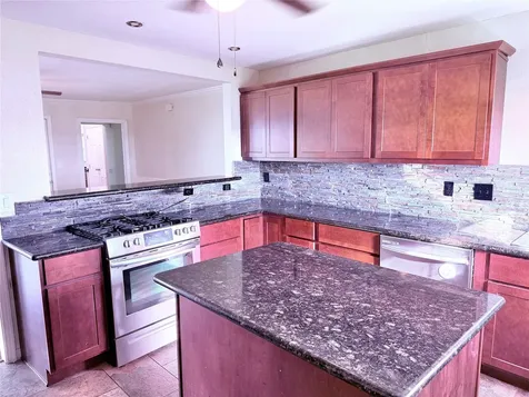 1807 Crowell Highway Quanah TX 79252