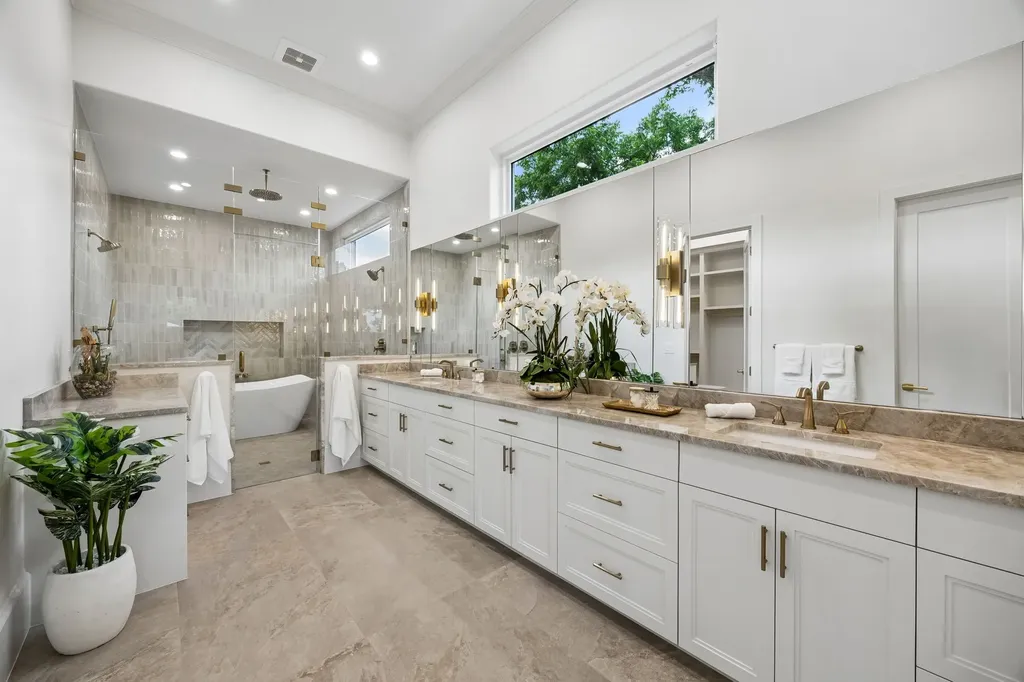 9939 Ontario Lane Dallas TX 75220