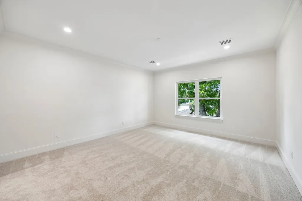 9939 Ontario Lane Dallas TX 75220