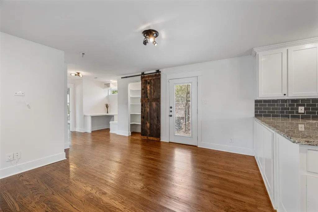 2524 Watauga Road Fort Worth TX 76111